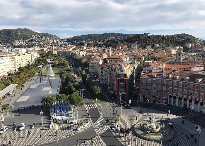 Renting - Colonna - Place In Old Town Apartment