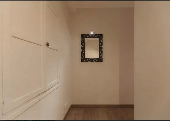 Apartment Renting - Colonna - Place In Old Town