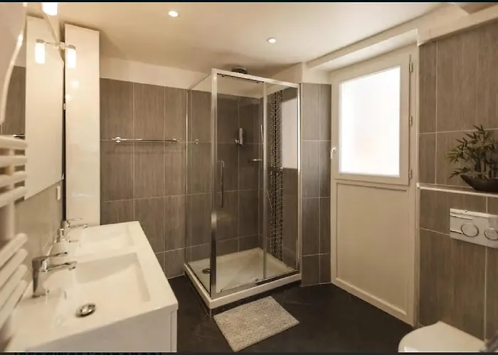 Apartment Renting - Colonna - Place In Old Town *