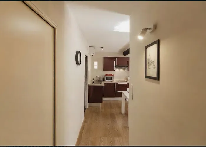 Renting - Colonna - Place In Old Town * Nice