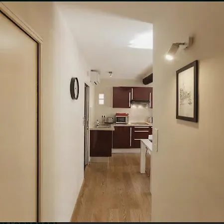 Renting - Colonna - Place In Old Town * Nice