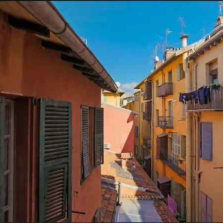 Renting - Colonna - Place In Old Town *