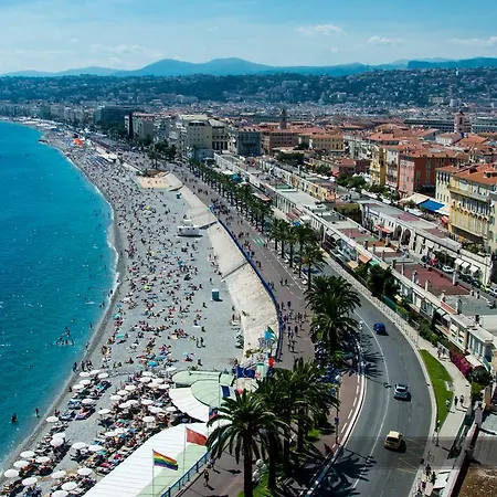 Renting - Colonna - Place In Old Town Апартаменты *