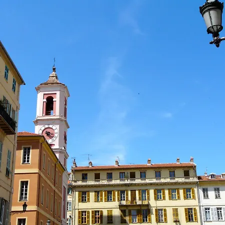 Renting - Colonna - Place In Old Town Apartment