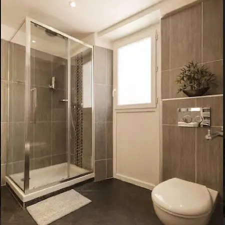 Apartment Renting - Colonna - Place In Old Town